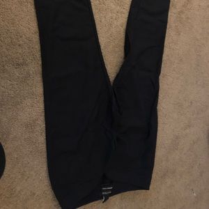 Black crop Pants